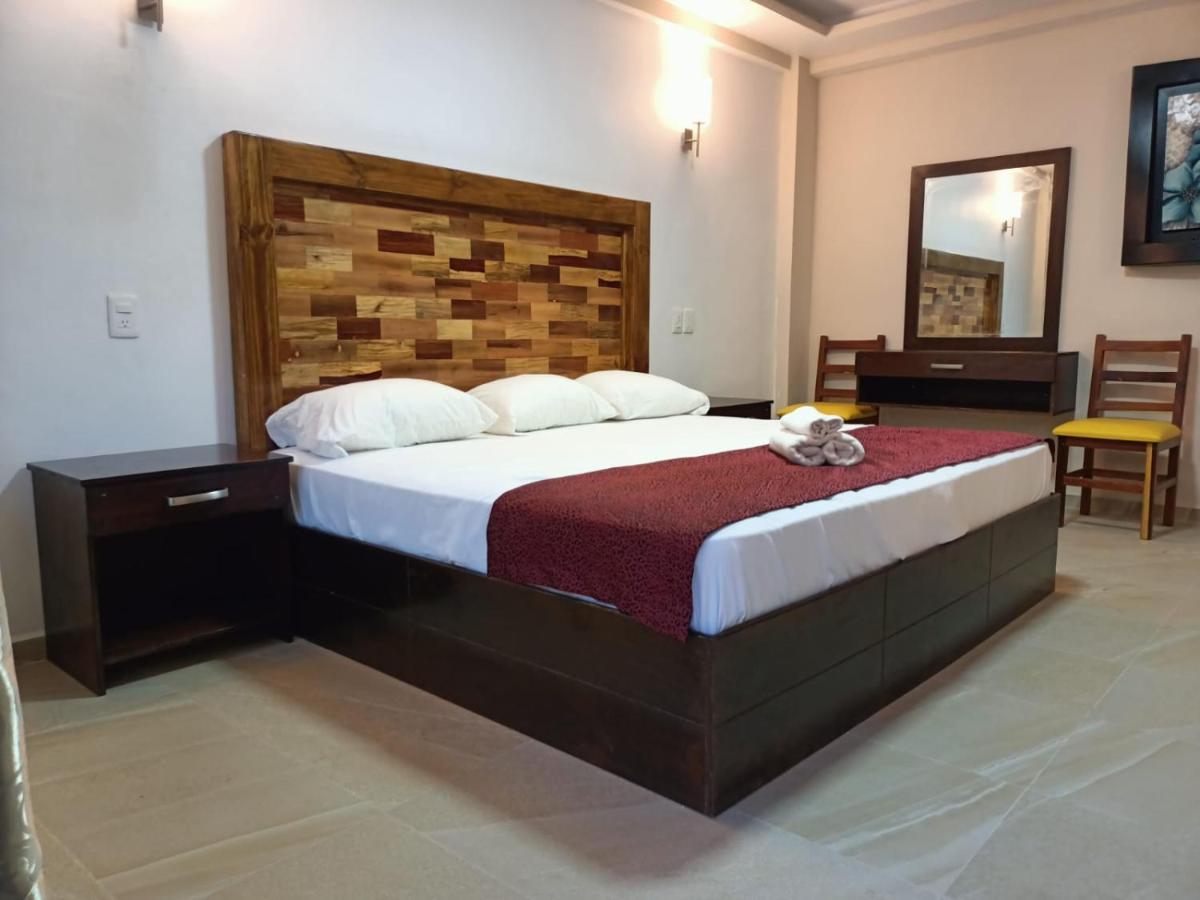 Framfor Inn Chetumal Eksteriør billede