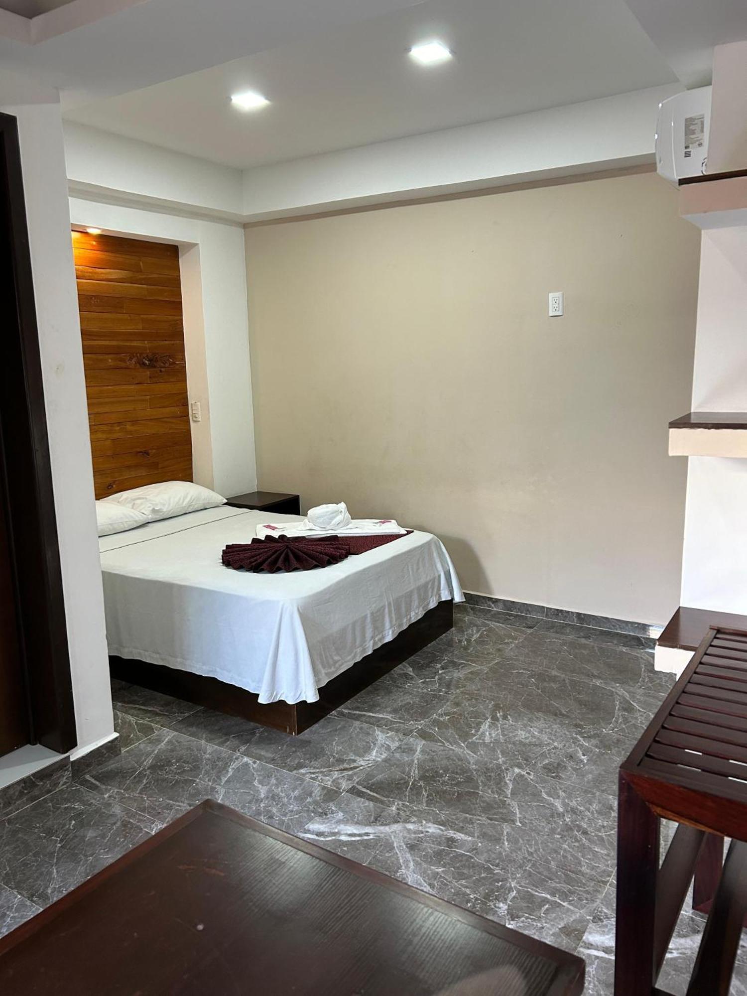 Framfor Inn Chetumal Eksteriør billede